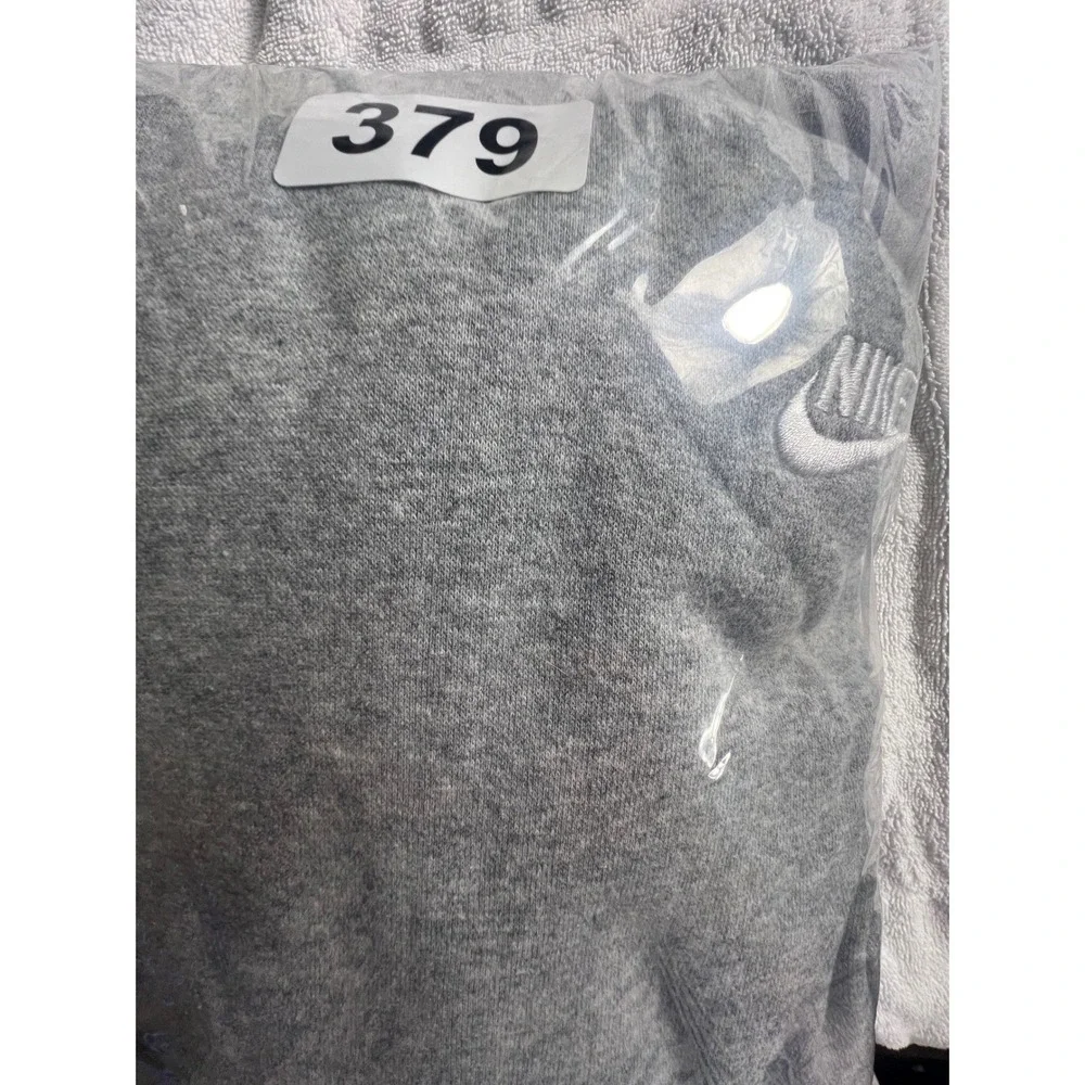 Nike Sportswear Club Fleece Hoodie Mens Small Heather Grey Embroidered‎ Logo